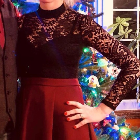 Lace Mock Turtleneck Top Dress - Picture 3 of 3